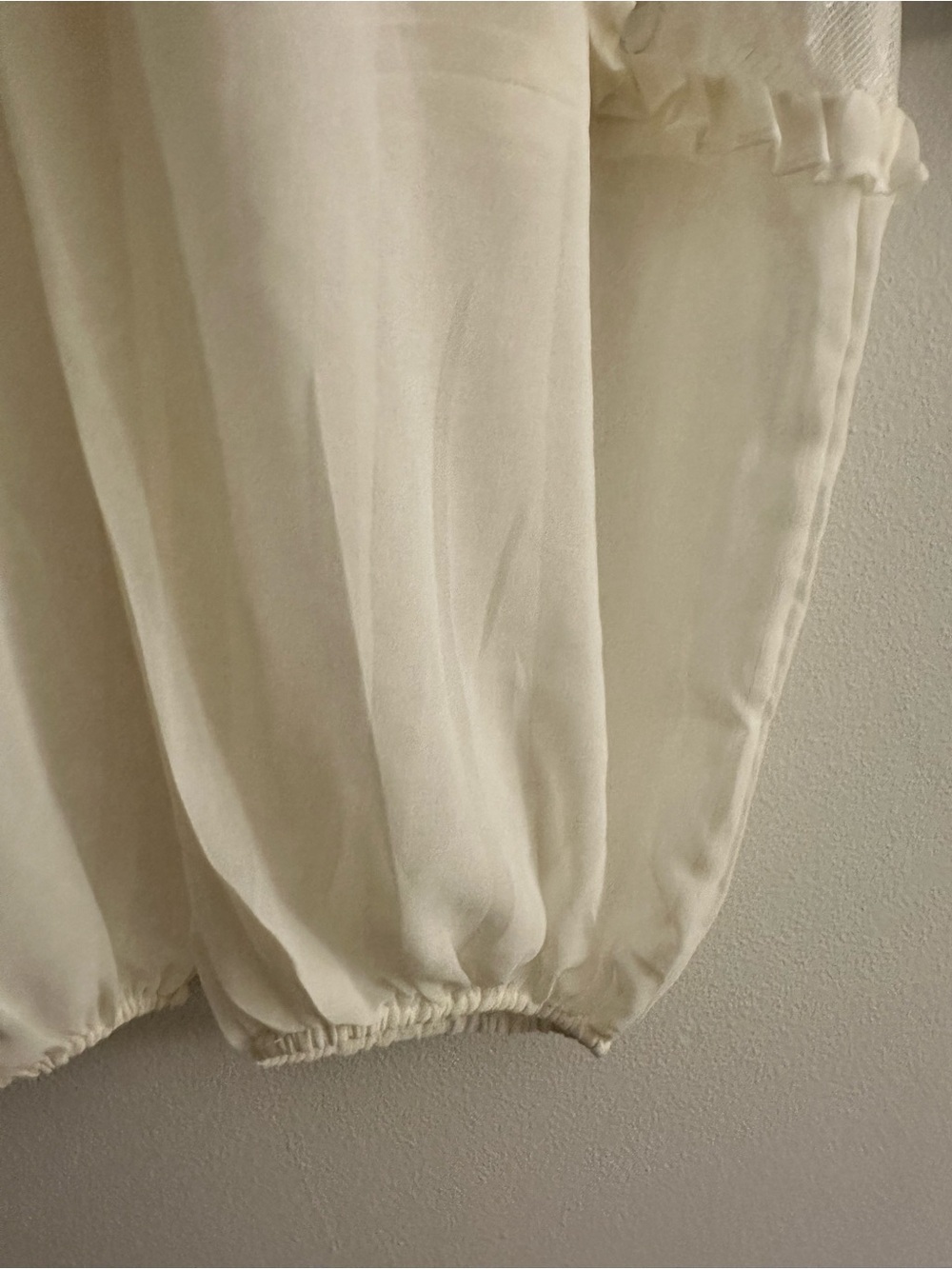 NWT Lyrebird by Anthropology Sheer Lace-Trim Balloon Lounge Pants in Eggnog - Picture 7 of 10